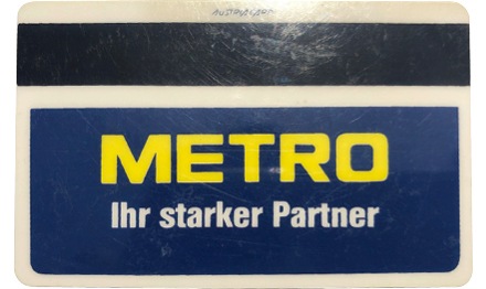 METRO Oesterreich, Firmengeschichte, METRO Kundenkarte, METRO Karte, Magnetkarte