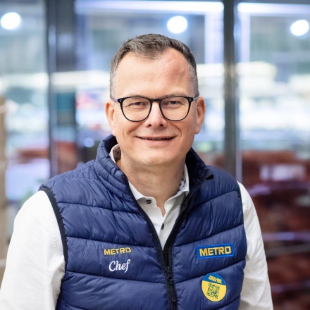 METRO Oesterreich, Jubilaeum, Mitarbeiterinnen, Mitarbeiter