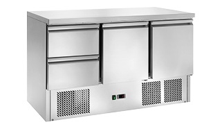 METRO Oesterreich, Smart Gastro, Kuechenausstattung, Kuechengeraete, Kuehltisch