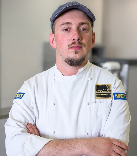 Петьо Станишков