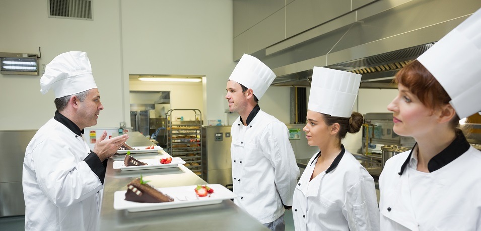 МЕТРО Академия