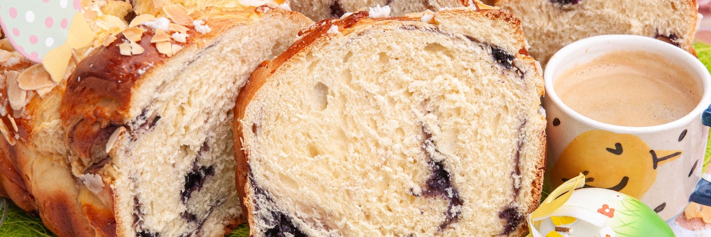 Козунак с боровинки