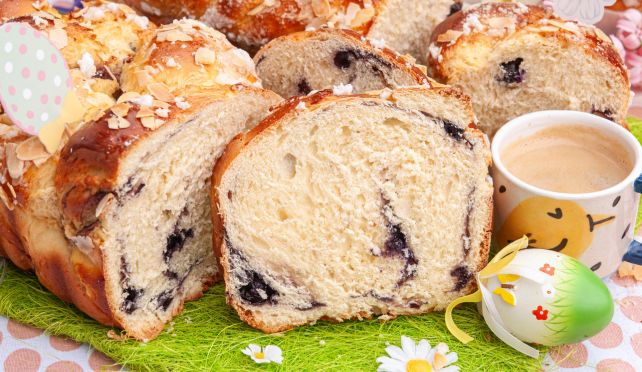 Козунак с боровинки