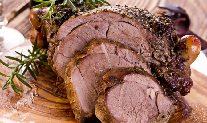 Агнешки бут в билкова коричка