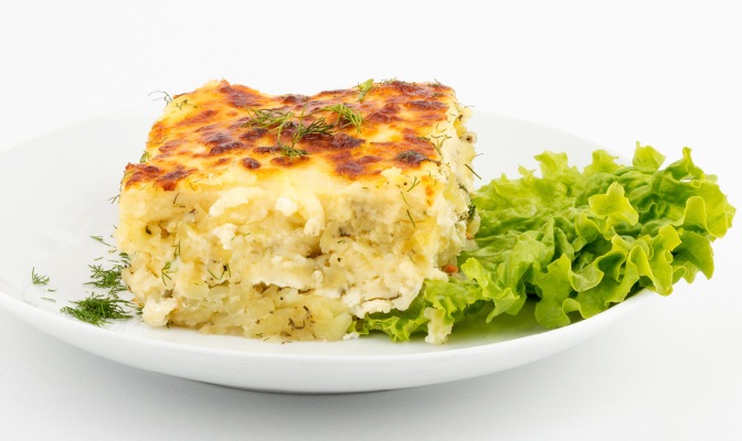 Огретен с картофи и сирене Грюер