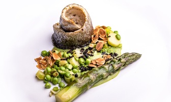 За почитателите на рибните ястия, едно изискано съчетание на вкусове и аромати.