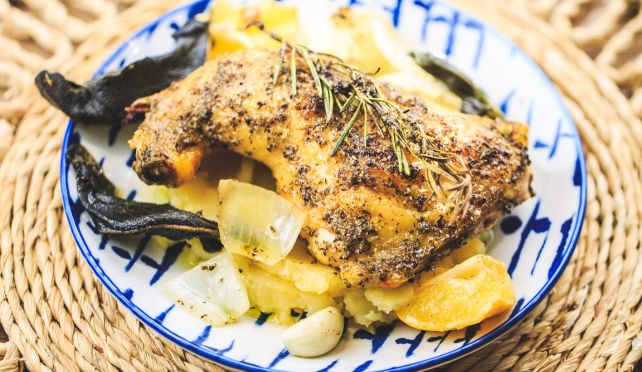 Пилешки бутчета с лимони