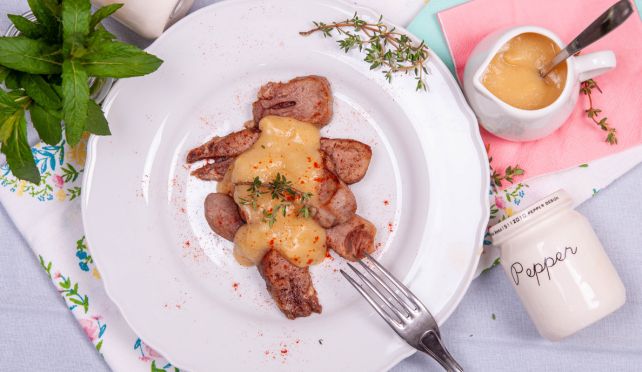 Агнешки език в грейви сос