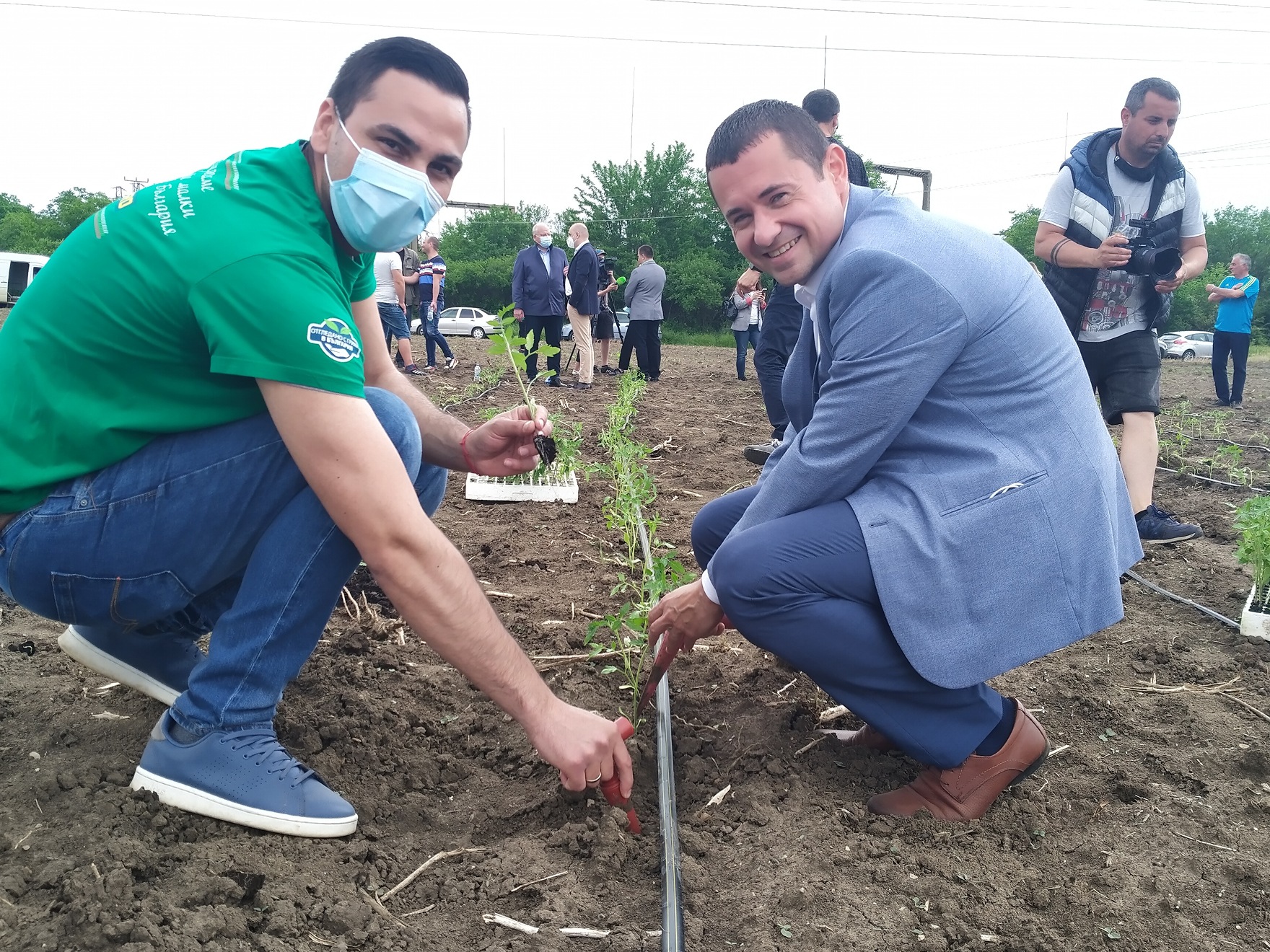 Розовата магия на България
