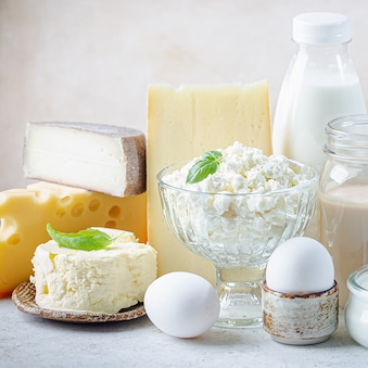 Млечни продукти и яйца
