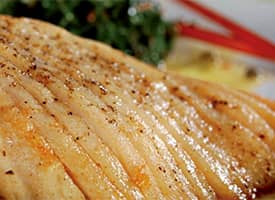 Rejnok se špenátem a kapary