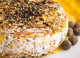 Grilovaný zrající sýr