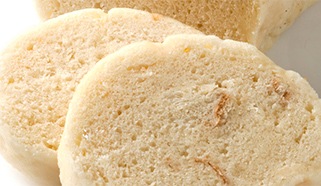 Kynutý houskový knedlík