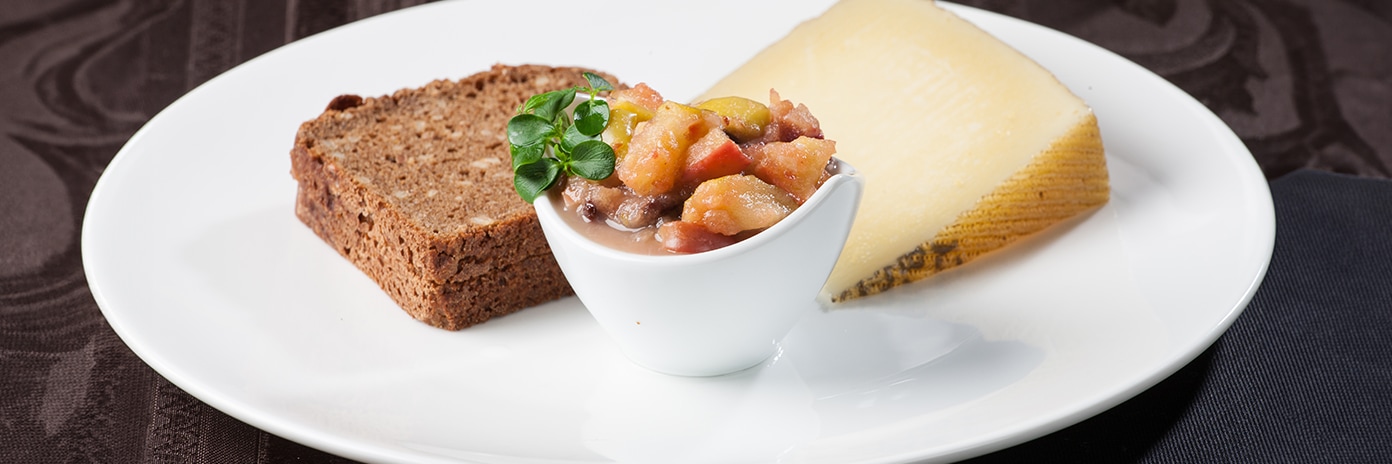Jablecne Chutney