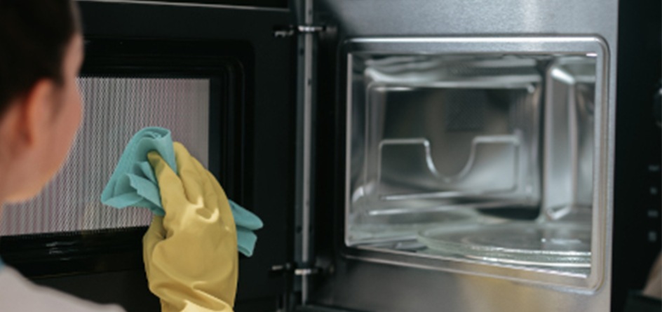 Mikrowelle reinigen