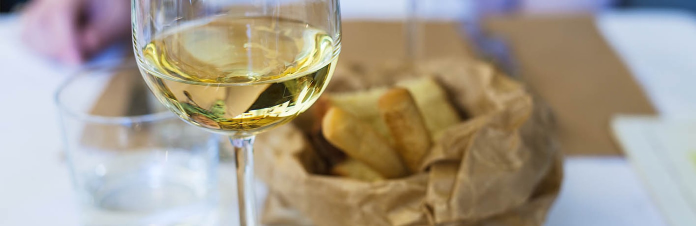 harmonischer Gardasee Weißwein vom Lugana: