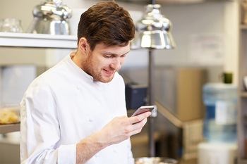 Digitale Personlaplattformen sind für Gastronomen praktisch und reichweitenstark.