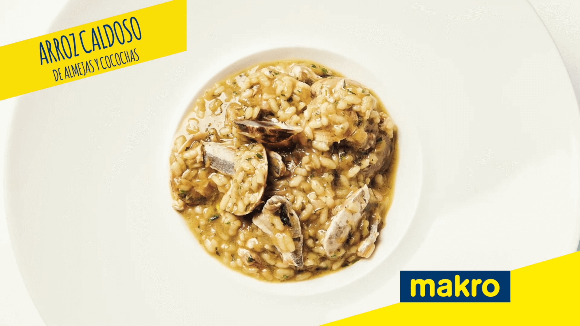 Arroz caldoso de almejas y cocochas