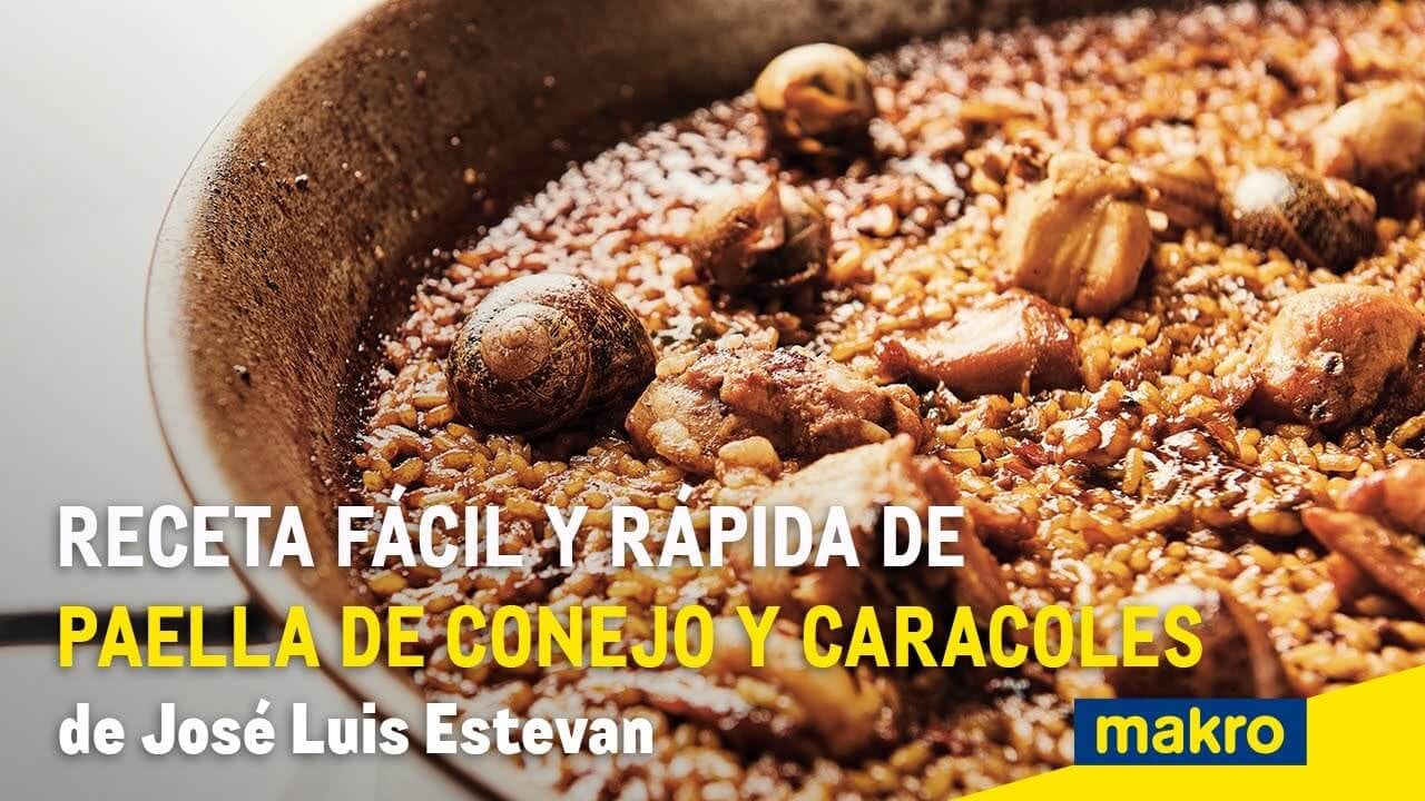 Paella de conejo y caracoles