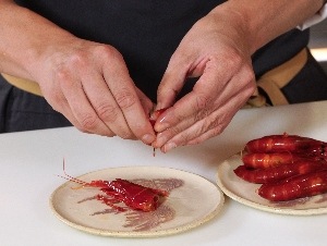 Receta carpaccio de champiñones y carabineros con crema agria - Paso 1