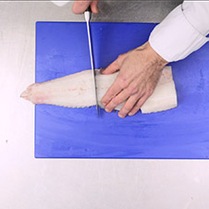 Merluza en salsa verde con almejas - Paso 1