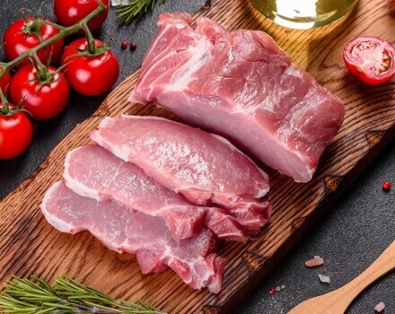 Como cortar carne de cerdo
