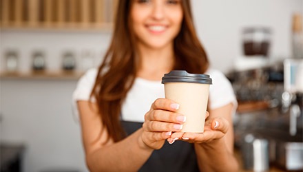 Vasos desechables de Makro para hostelería