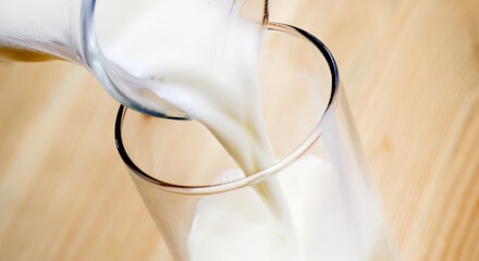 Leche semidesnatada Makro