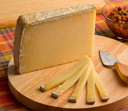 Queso Cantal