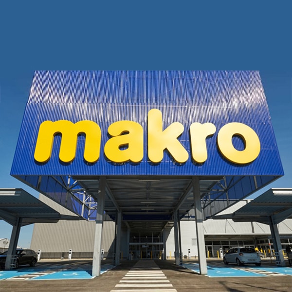 El precio y las condiciones de Makro están en el catálogo o el