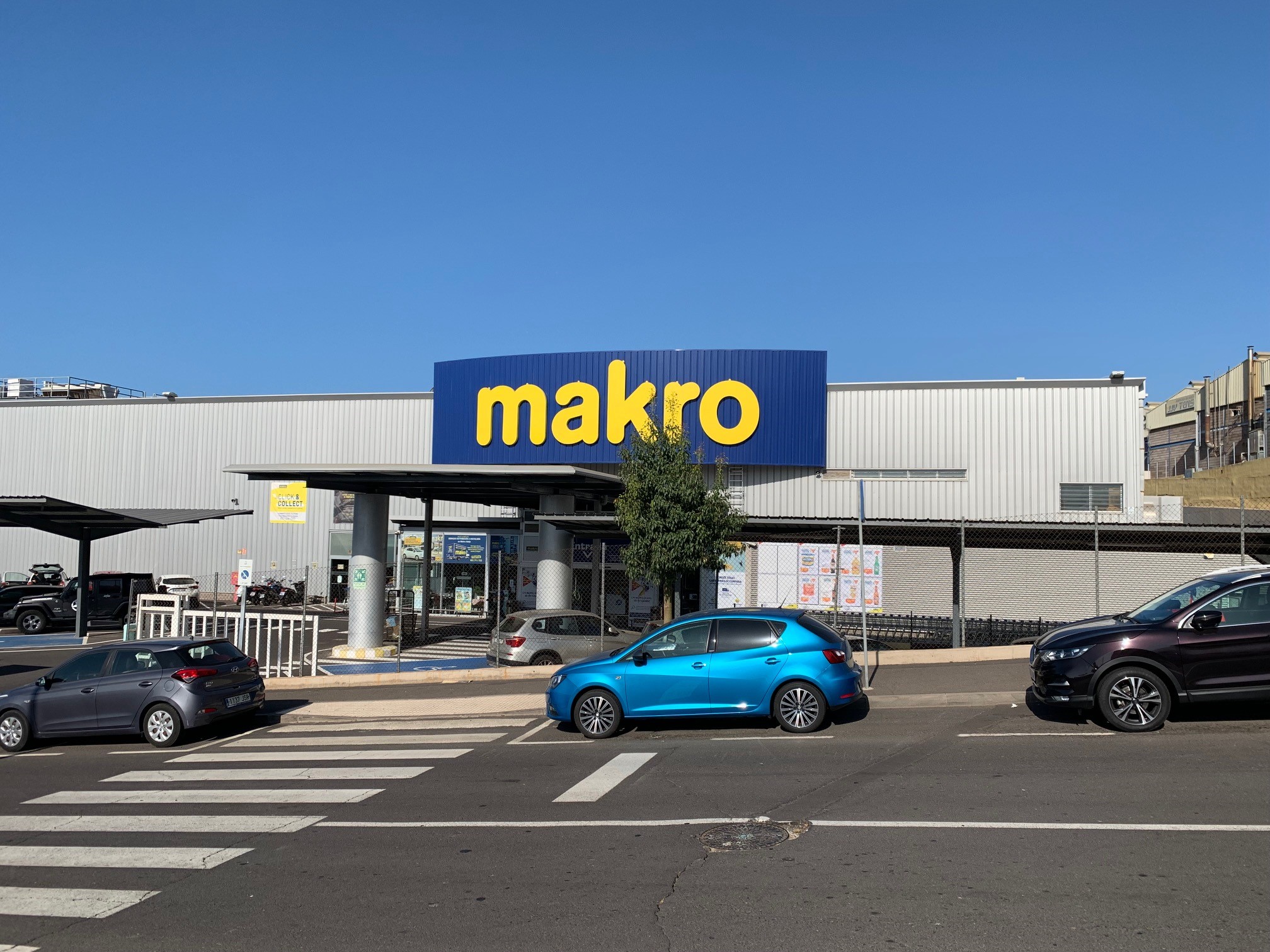 Makro clearance