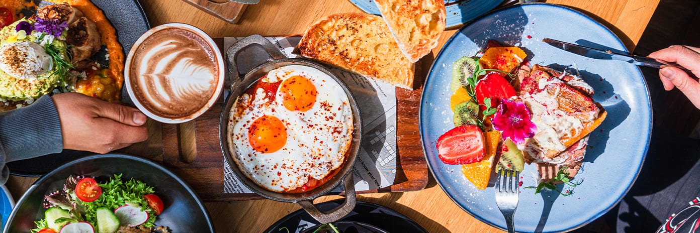 Différents plats pour un brunch