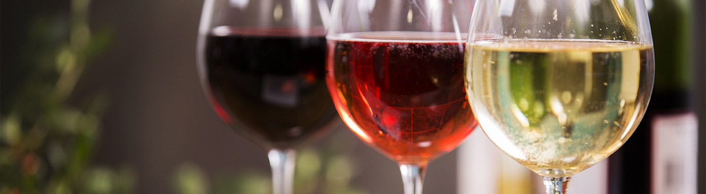 Comment présenter la carte des vins et favoriser les ventes ?