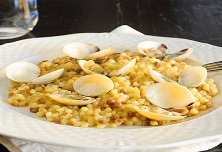 Fregola sarda aux fruits de met