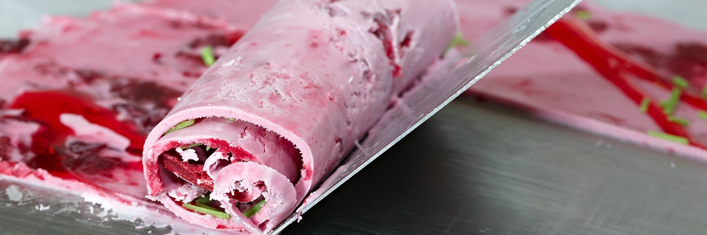 Préparation d’une glace rose