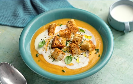 Soupe de purée de potiron aux croûtons