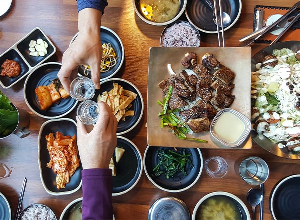 Repas accompagné de soju 