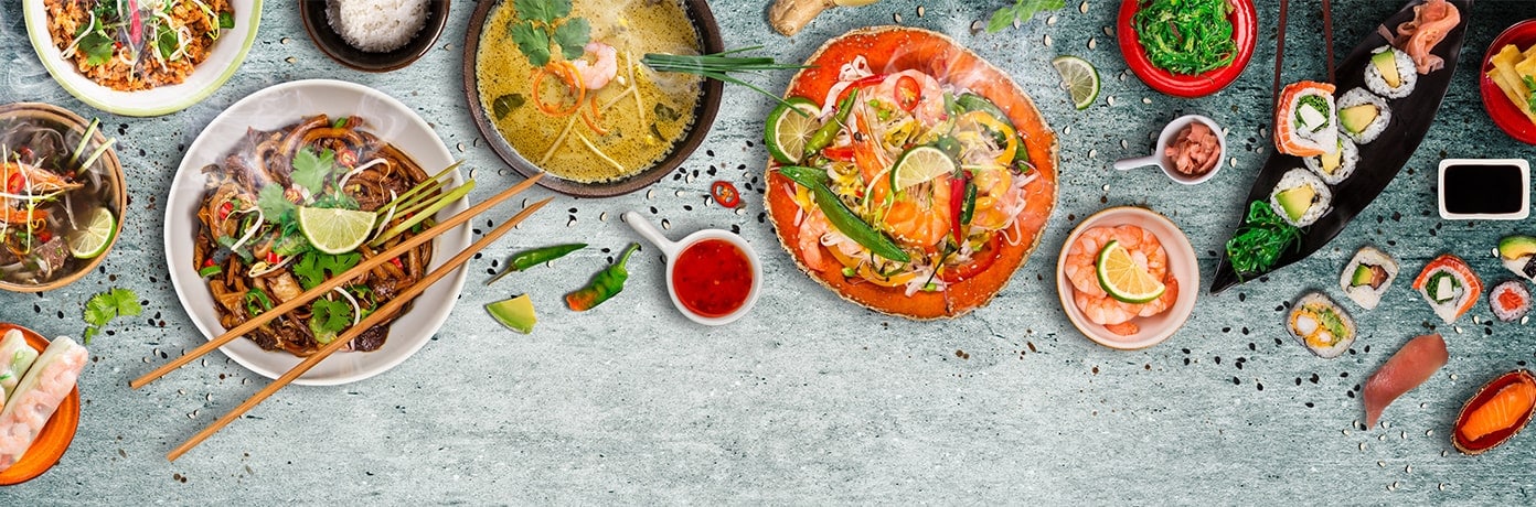 Assortiment de plats asiatiques