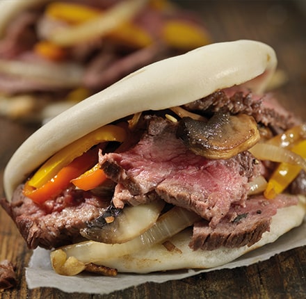 Bao au steak et aux piments