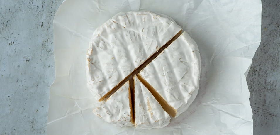 Camembert sorti de son emballage