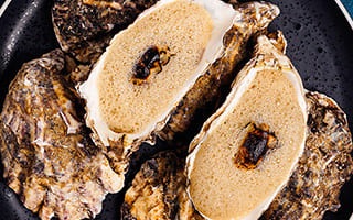 Recette de chef - Huître de Camargue grillée, émulsion artichaut barigoule