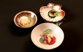 Recette de chef - La Saint-Jacques, les épices et un souvenir de Noël