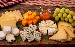 Recette de planches apéritives – Planche de la fromagère