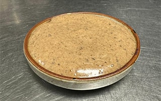 Recette de chef - Mayonnaise à l’ail noir - Wilfried Romain