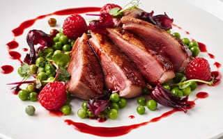 Recette de chef - Canard petit pois, hibiscus, framboise