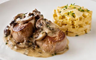 Recette de chef - Médaillon de veau aux champignons et macaronis revisités