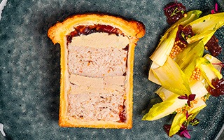 Recette de viande - Pâté en croûte au foie gras, gelée de porto rouge