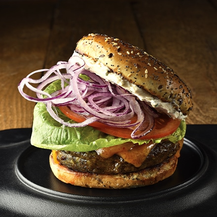 Remplacez la viande par un steack végétal et proposez un burger veggie  | METRO