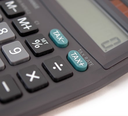 Gros plan d'une calculatrice