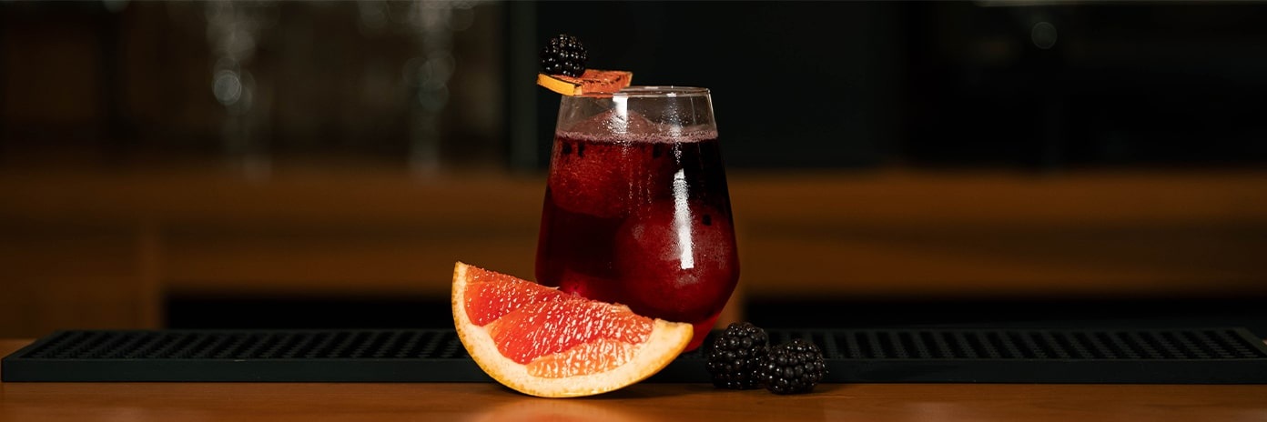 Cocktail Red Tonic